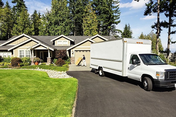 Book the Best Movers and Packers Now